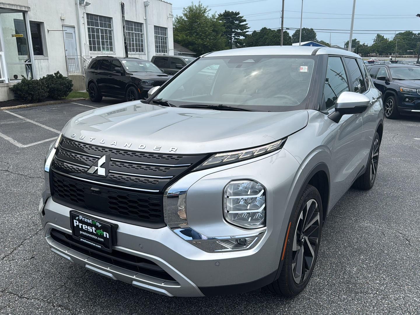 2022 Mitsubishi Outlander SE