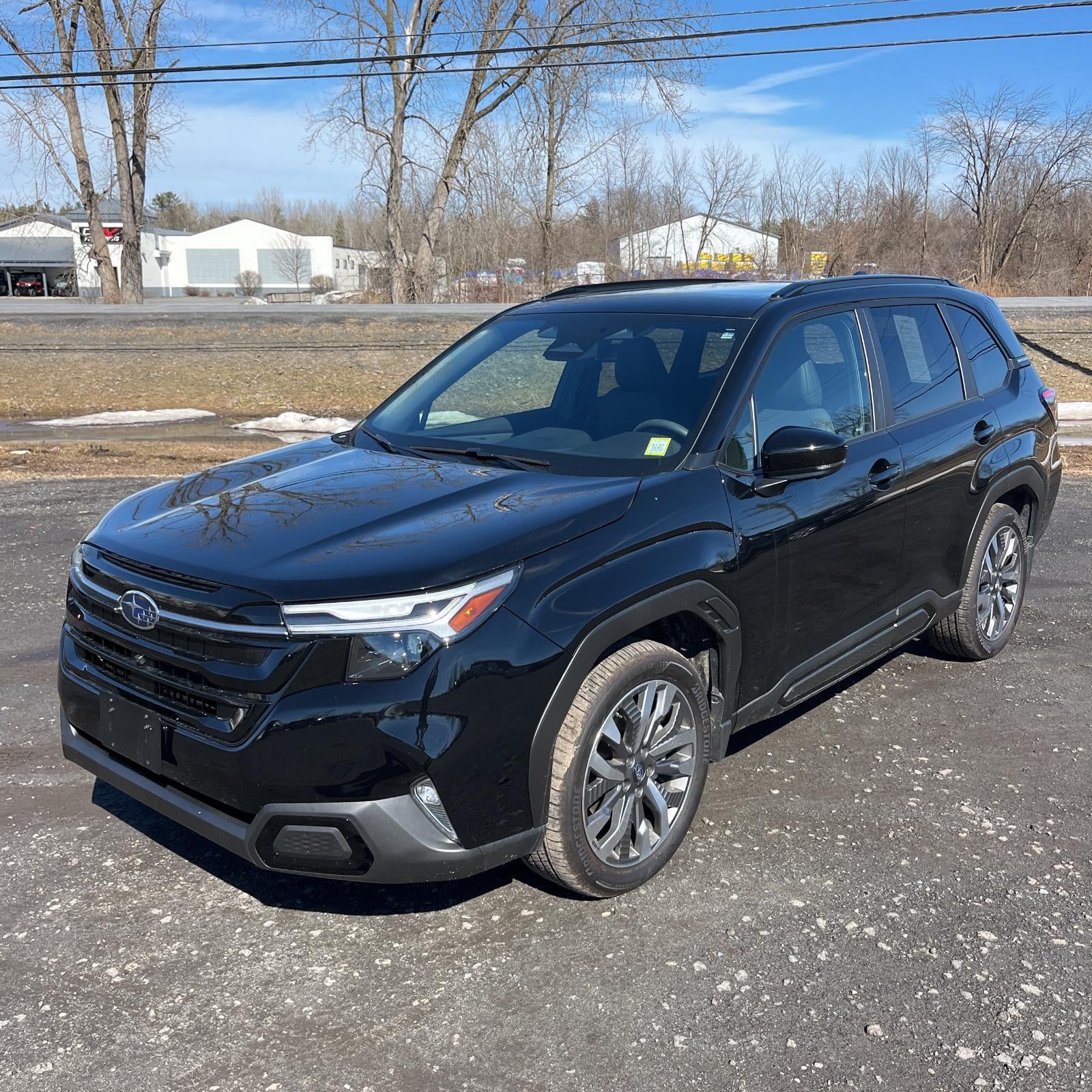 2025 Subaru FORESTER TOUR