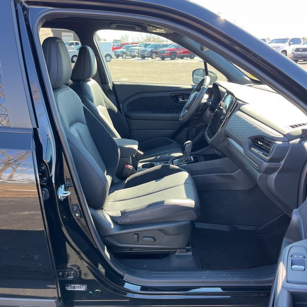 2025 Subaru FORESTER TOUR