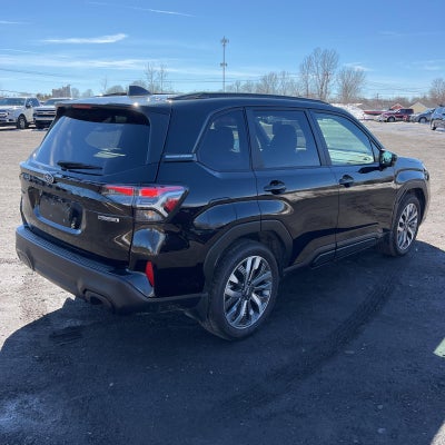 2025 Subaru FORESTER TOUR