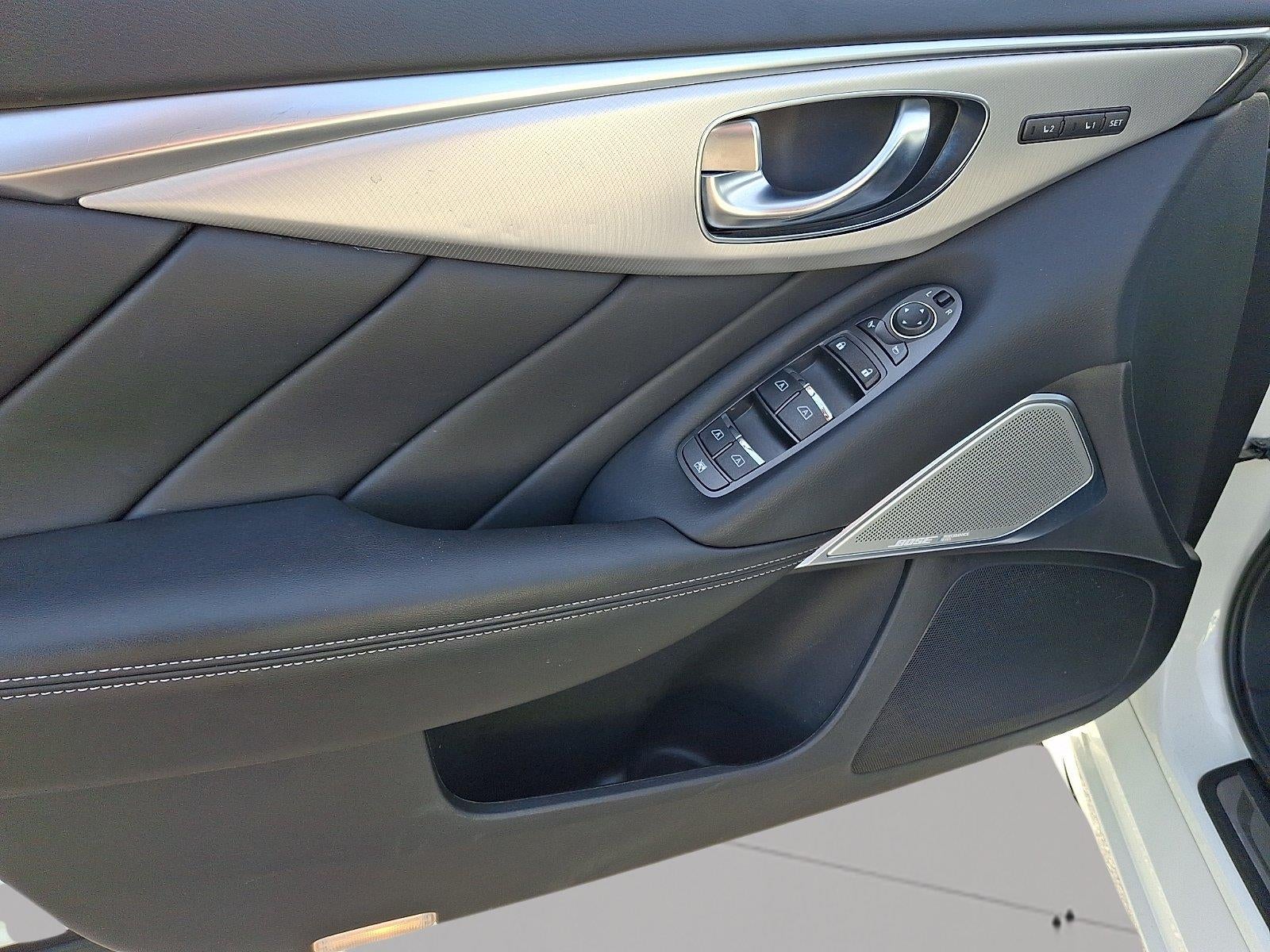 2023 INFINITI Q50 LUXE
