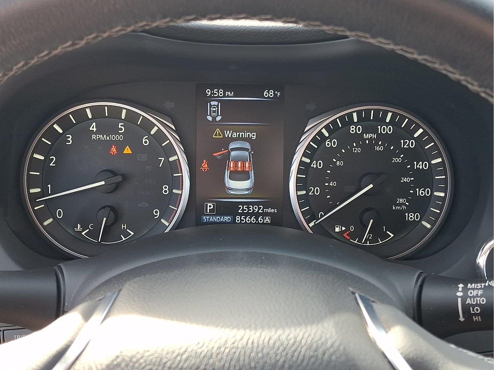 2023 INFINITI Q50 LUXE
