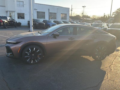 2025 Toyota Crown Platinum