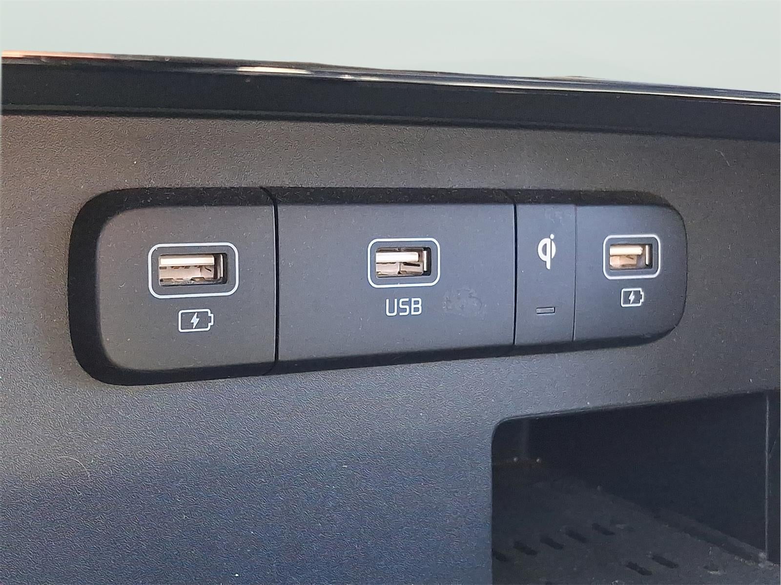 2023 Kia Carnival SX Prestige