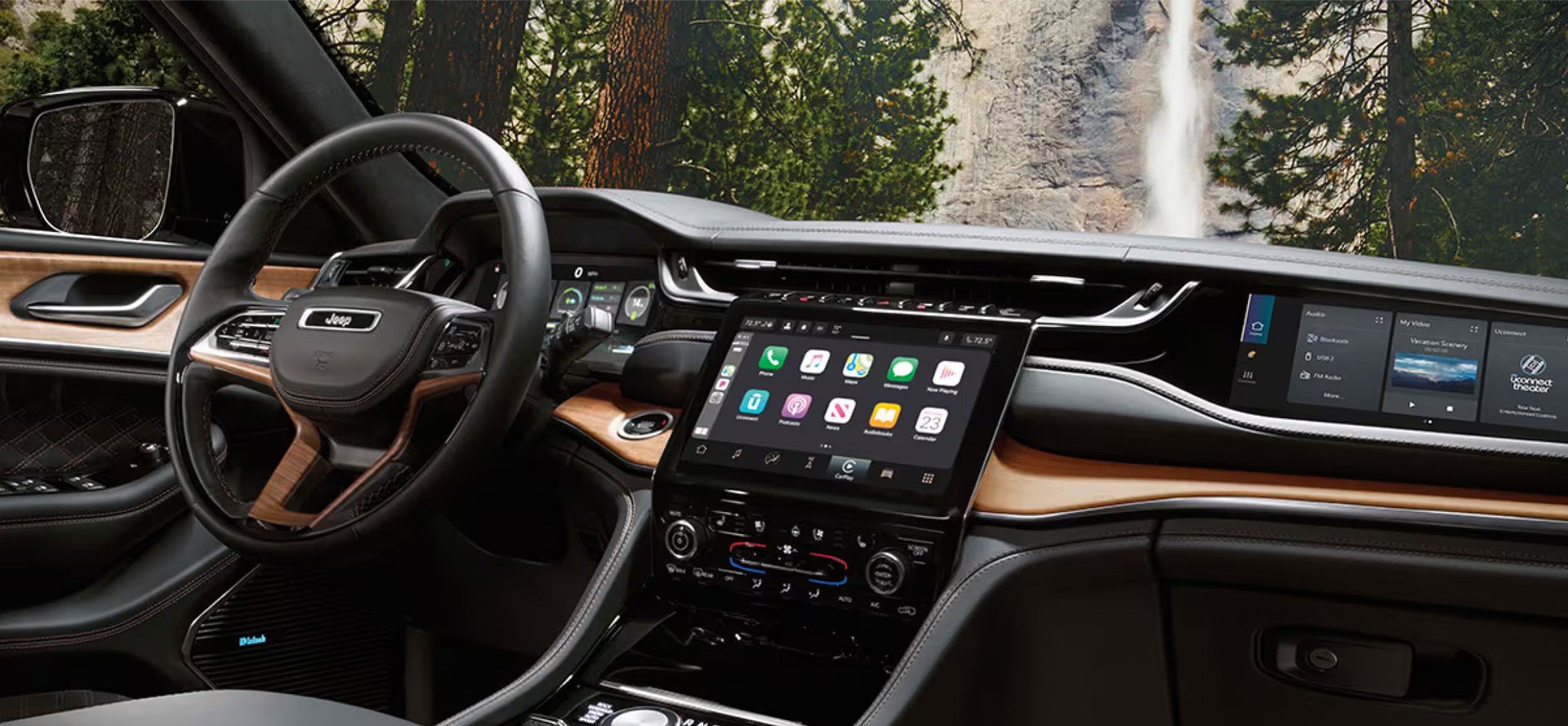 Jeep Grand Cherokee L Interior